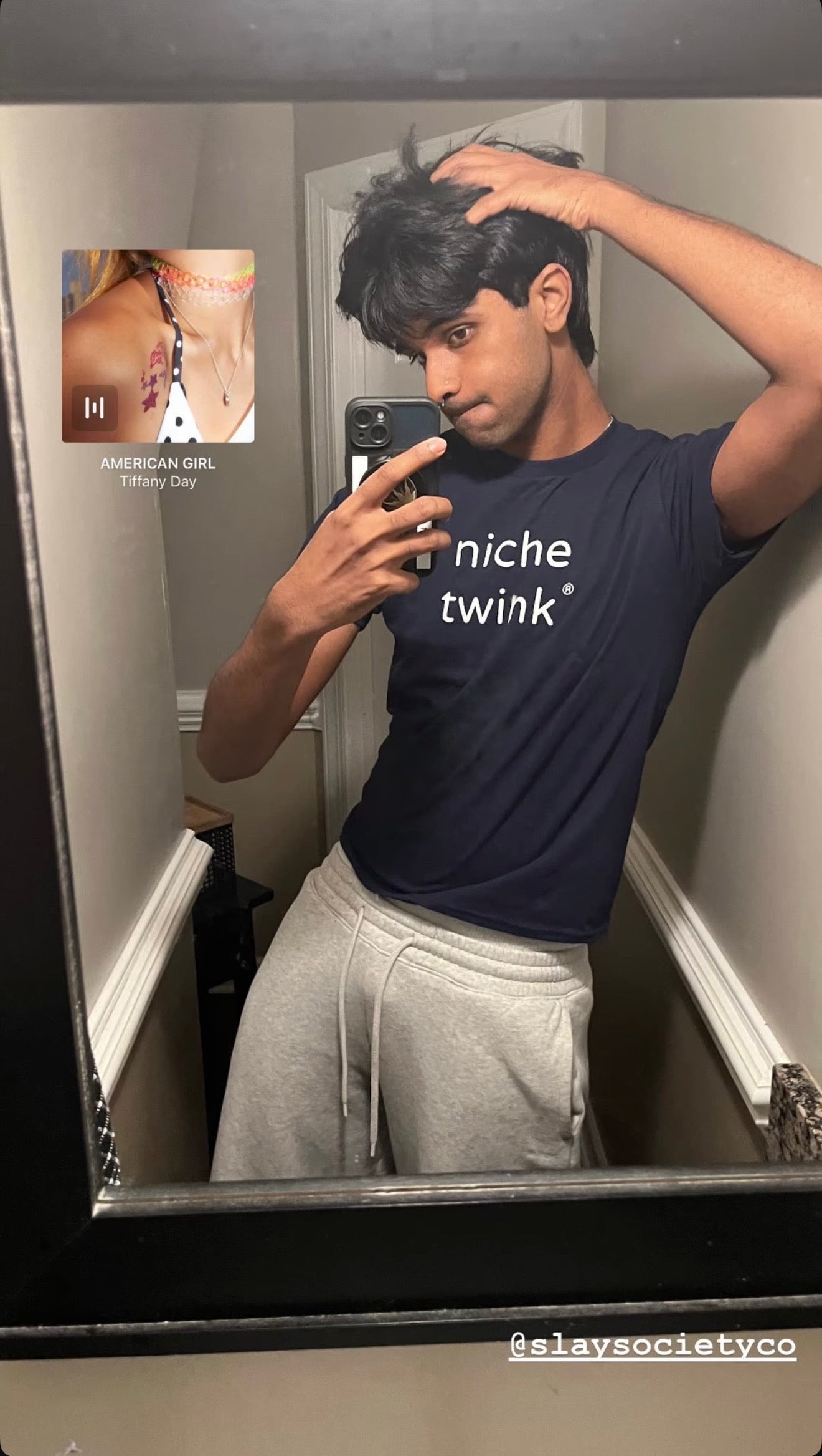 Das „Niche Twink“ Fitted T-Shirt <3