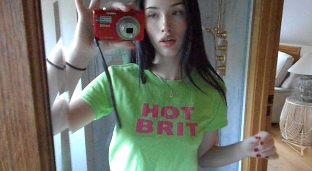The 'Hot Brit' Baby Tee